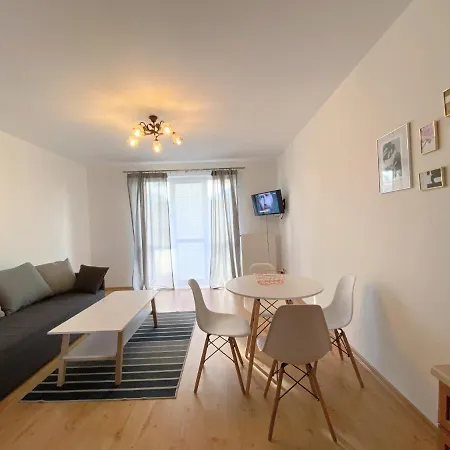 Easy Апартаменты *