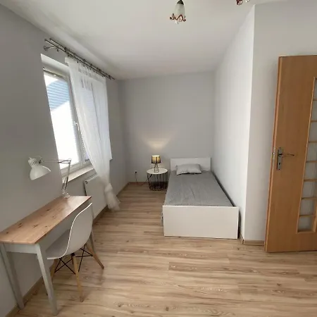 Easy Apartment *